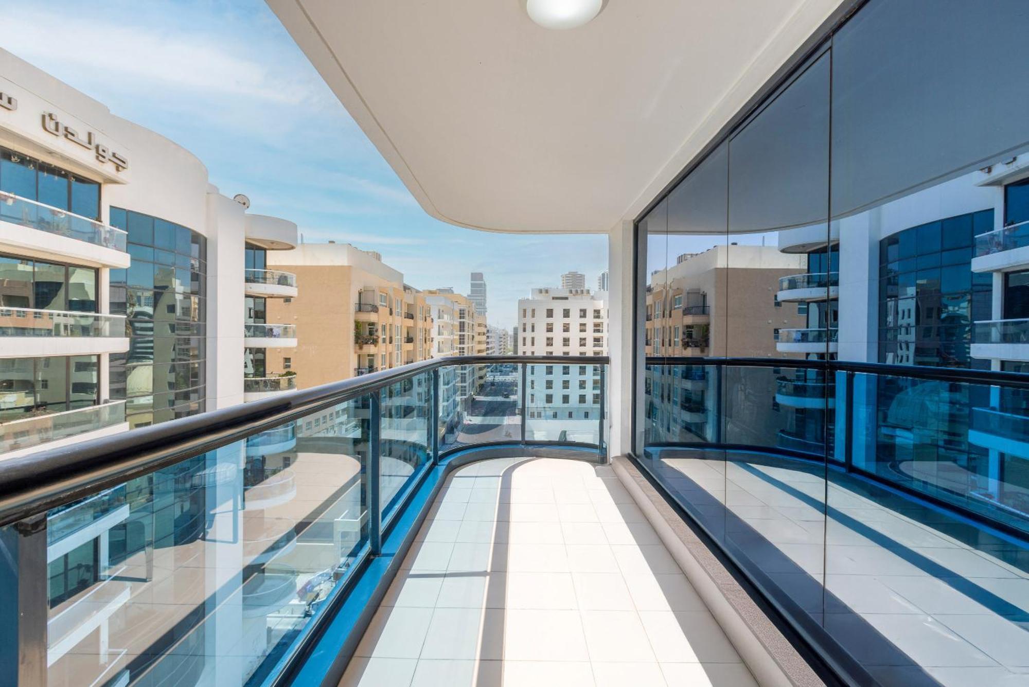 Golden Sands Suites Dubai Exterior foto