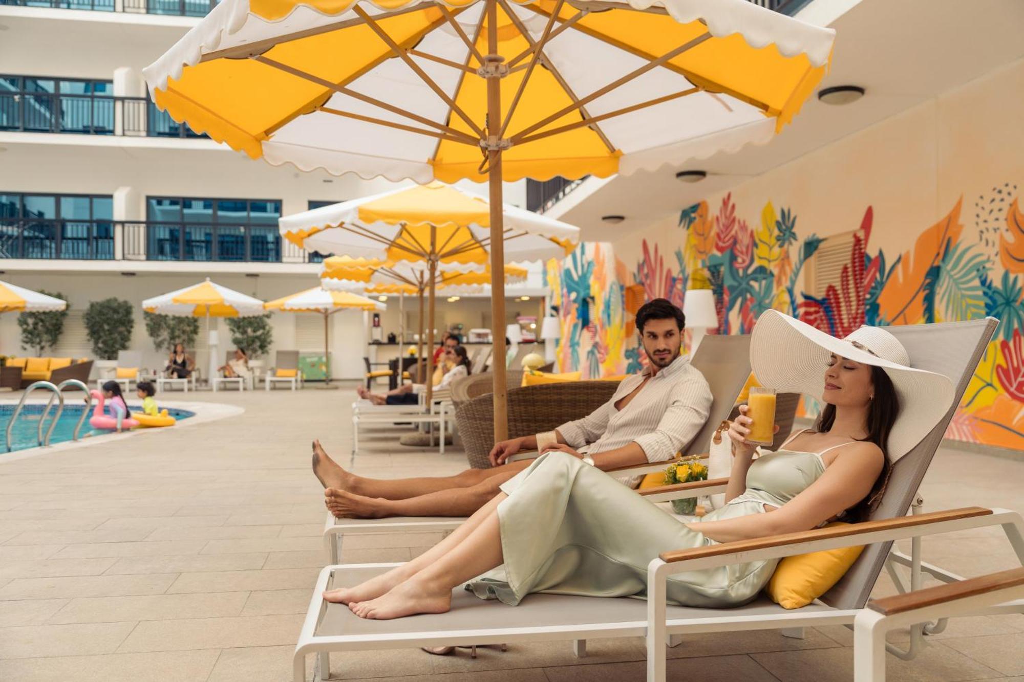 Golden Sands Suites Dubai Exterior foto